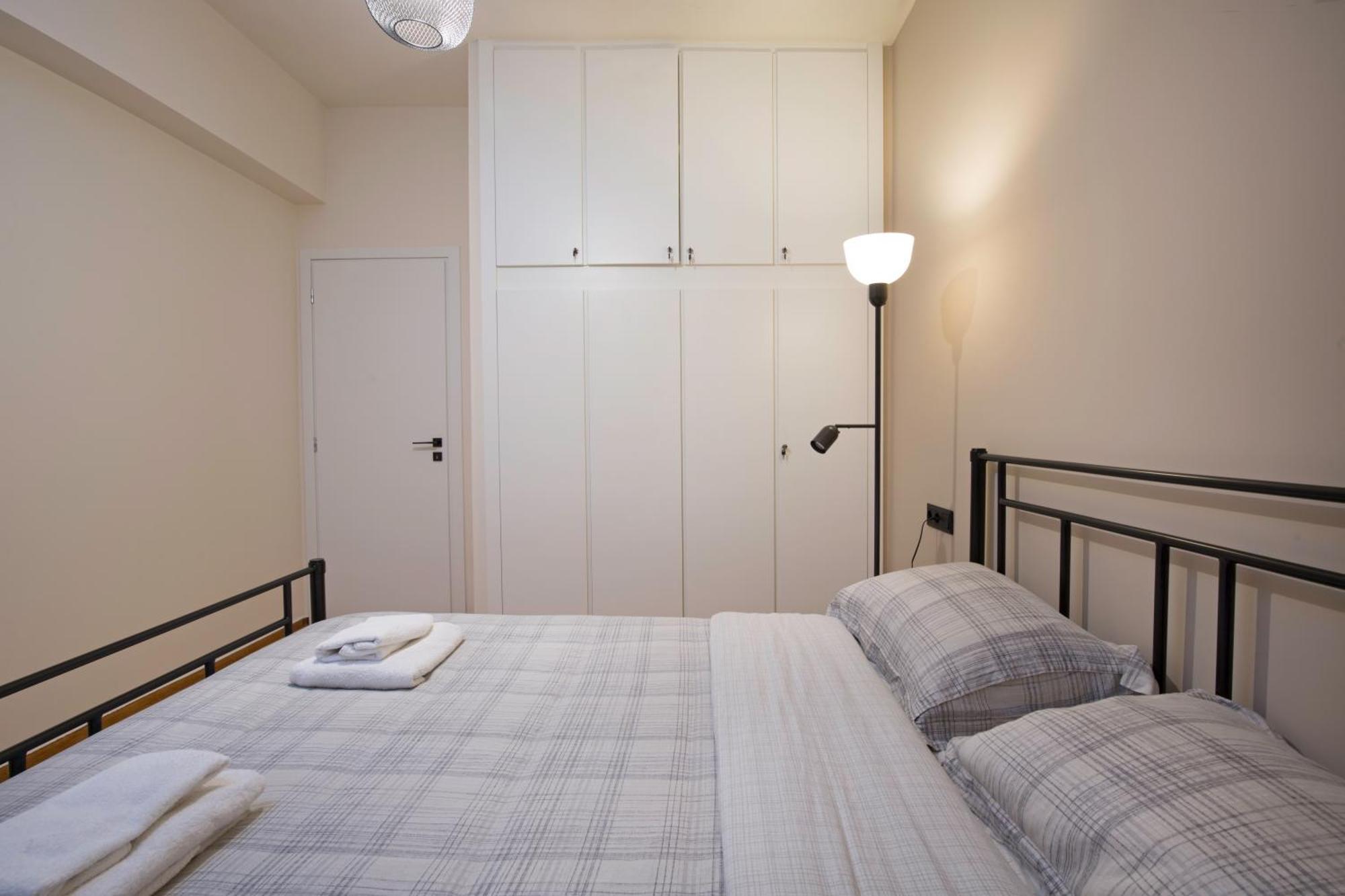 Urban Spacious Apartment Near Kallimarmaron أثينا المظهر الخارجي الصورة