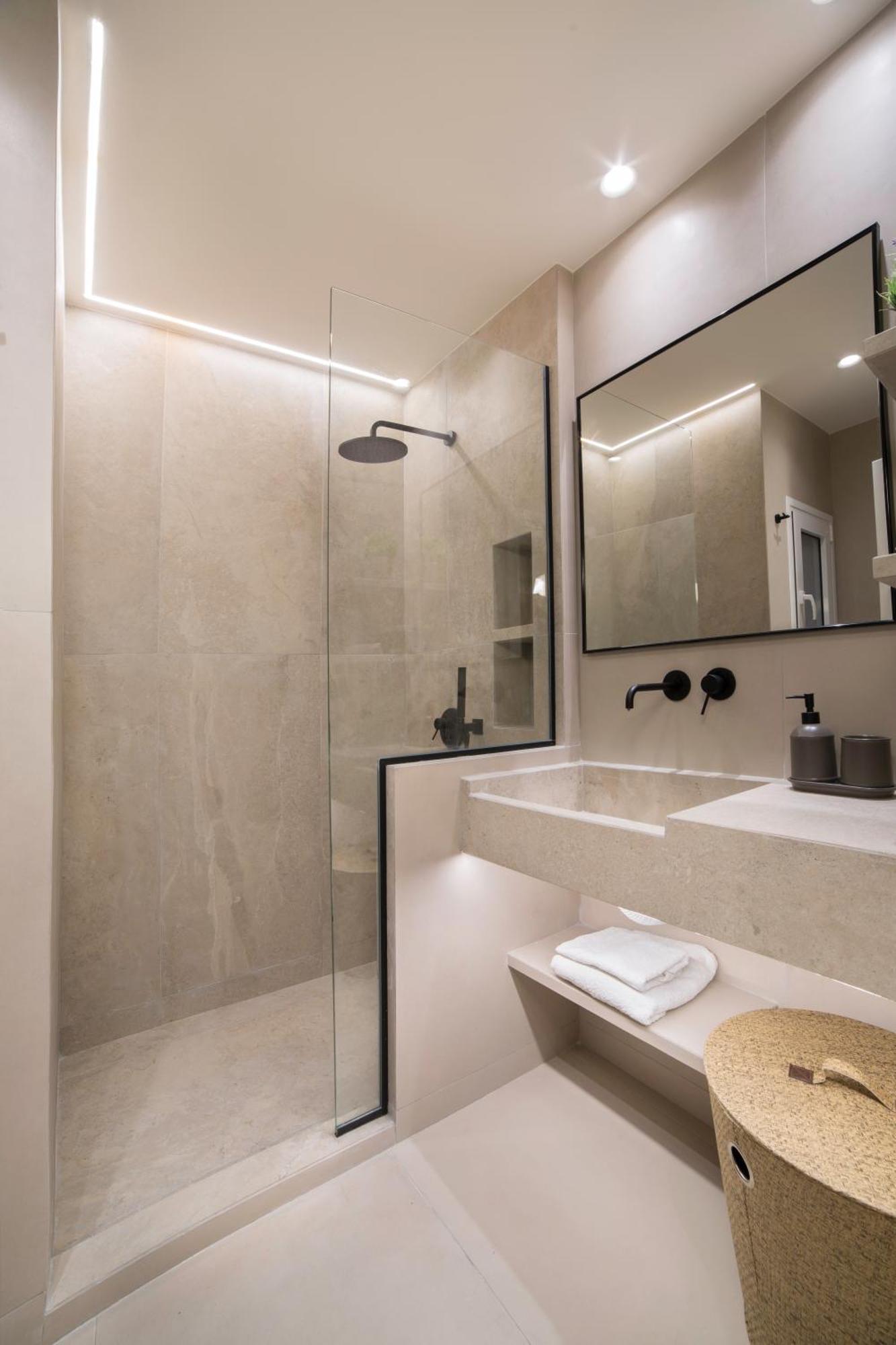 Urban Spacious Apartment Near Kallimarmaron أثينا المظهر الخارجي الصورة