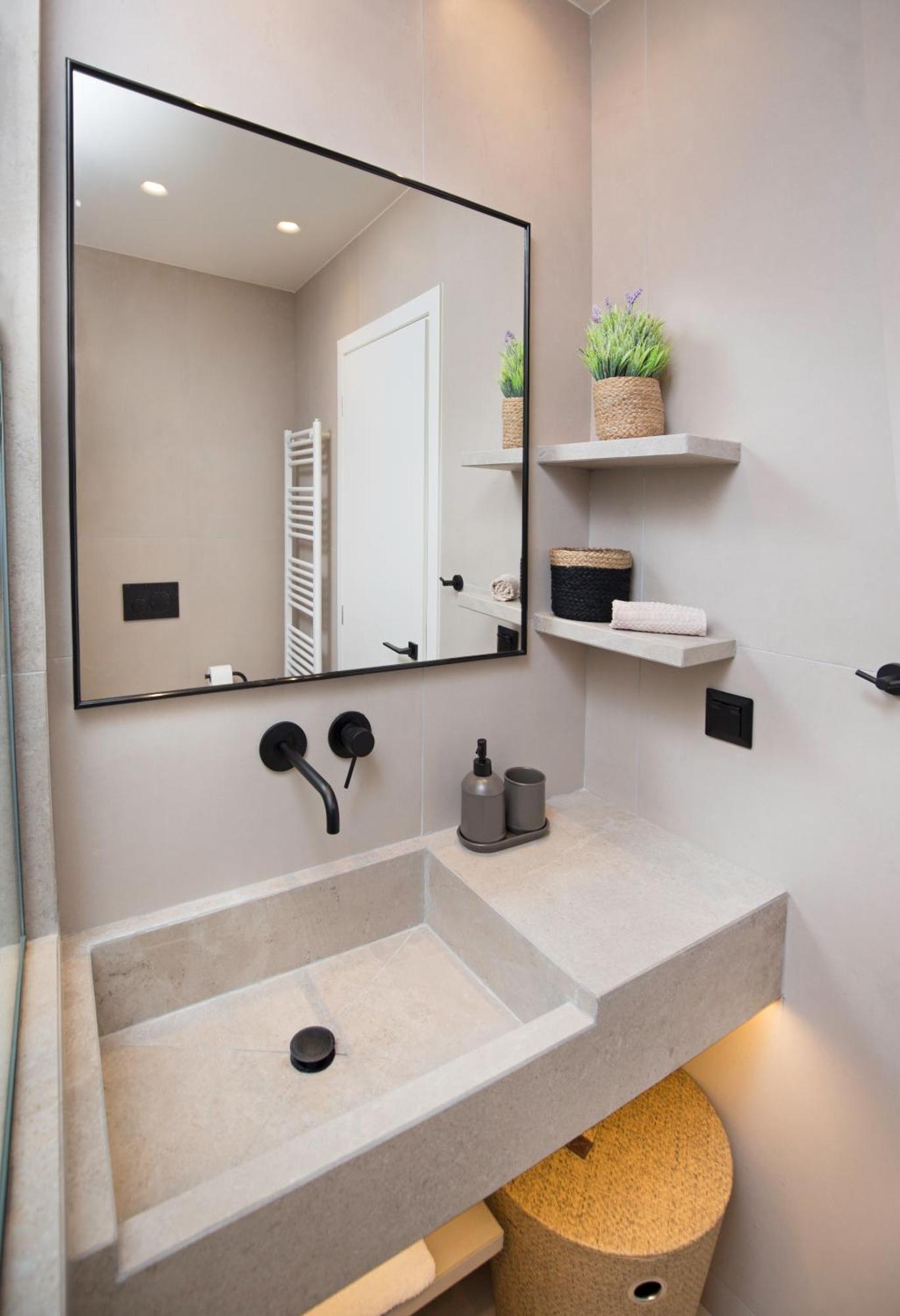 Urban Spacious Apartment Near Kallimarmaron أثينا المظهر الخارجي الصورة