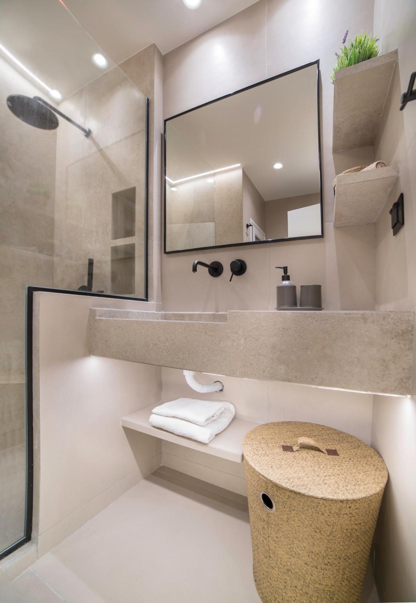 Urban Spacious Apartment Near Kallimarmaron أثينا المظهر الخارجي الصورة